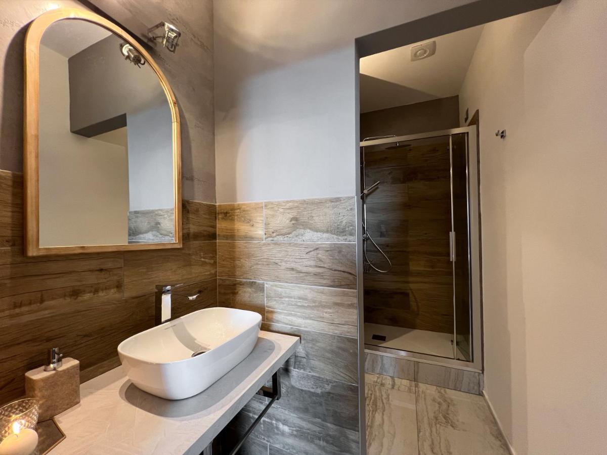 Holy-Day Rooms Milano Luaran gambar