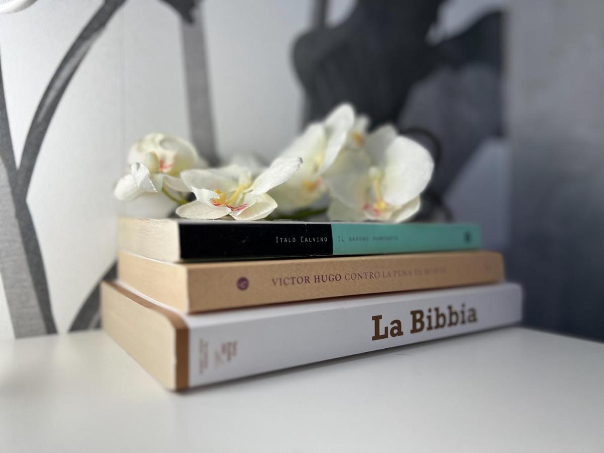 Holy-Day Rooms Milano Luaran gambar